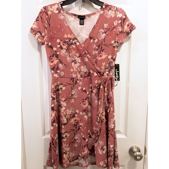 Dresses & Skirts - Peached / Tulip Wrap Dress